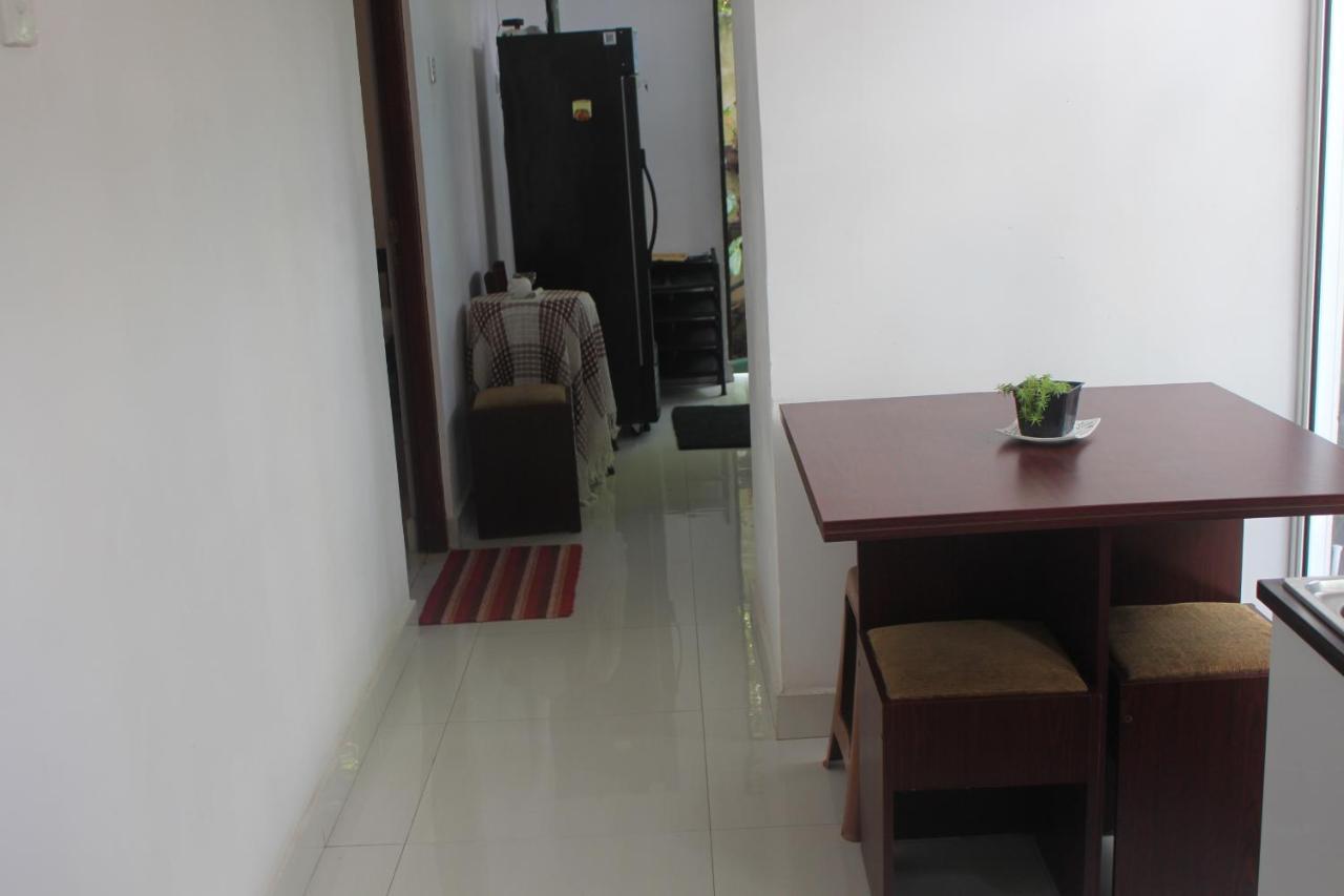 Alex Home Stay Kandy Exterior photo