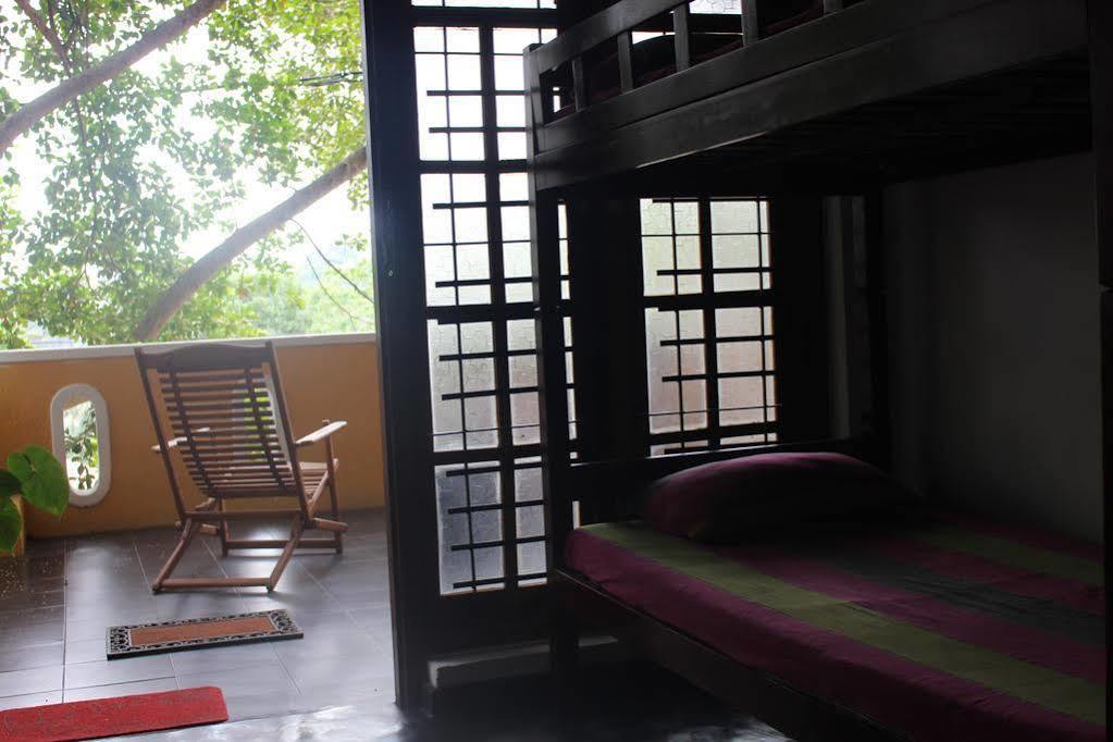 Alex Home Stay Kandy Exterior photo